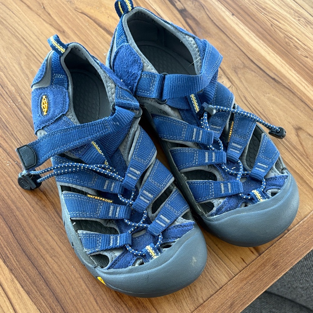 Keen Kids Blue and Gray Adventure Sandals